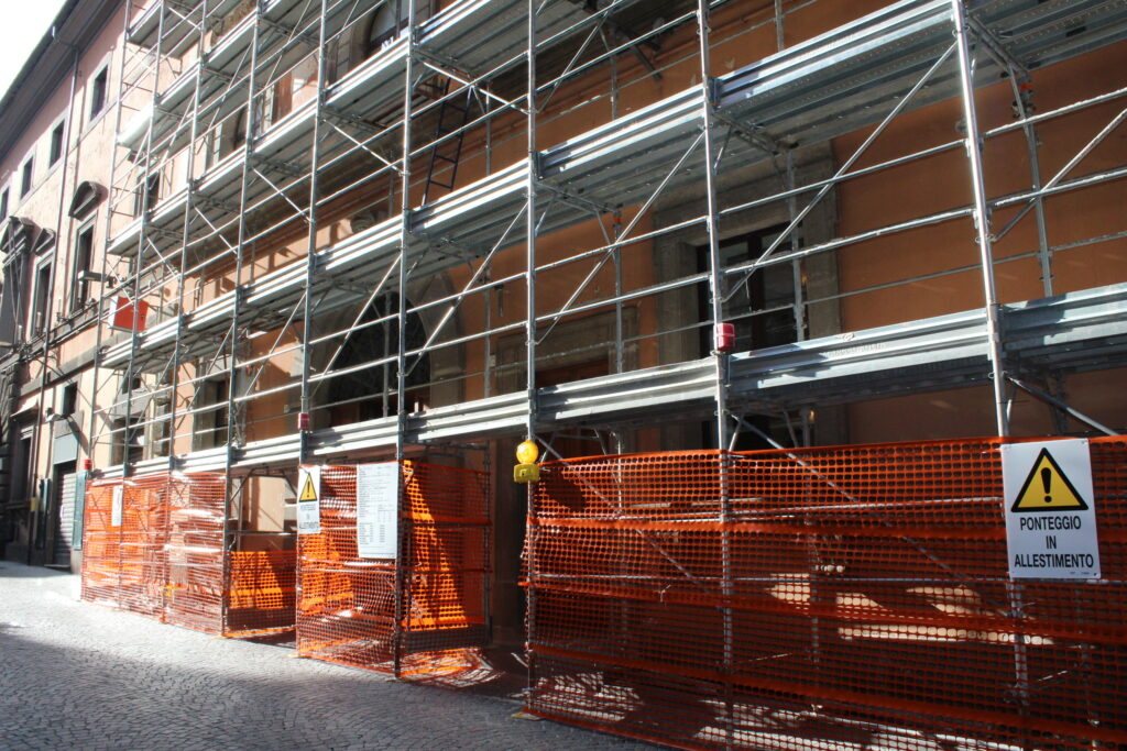 Lavori facciata Palazzo Gentili