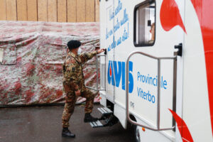 Donazione sangue Esercito2