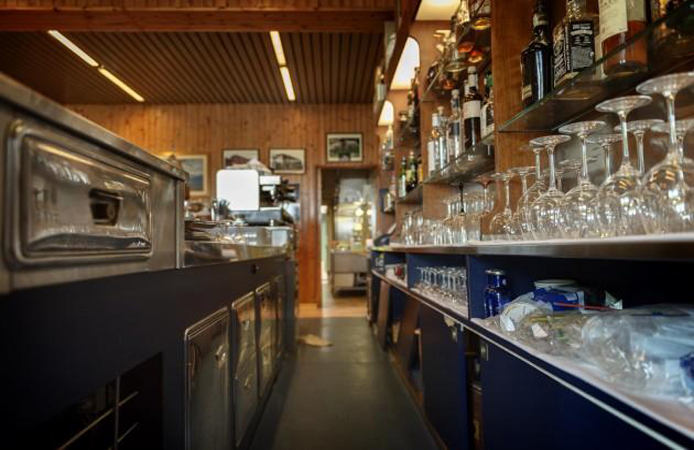 Una caffetteria storica. L’ex Bar Giulio  a Viterbo  NO slot machine