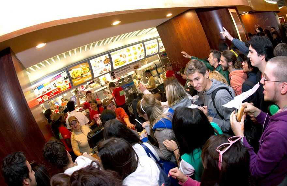 McDonald’s –“Vieni in pigiama per 25 giorni invito a colazione”