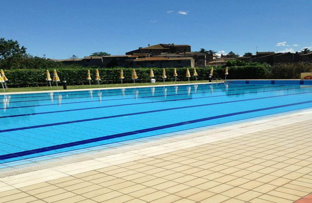 Graffignano:“Sono neri, sporcano l’acqua…”  Risponde l’ex  Assessore