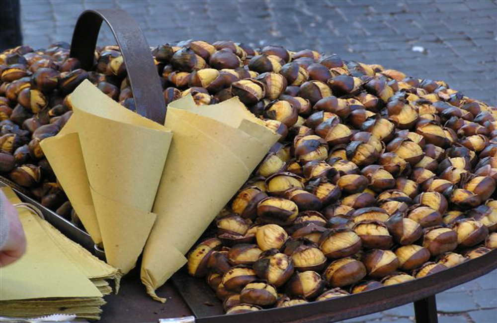 Giornate della Castagna: a Canepina feste con colori e sapori