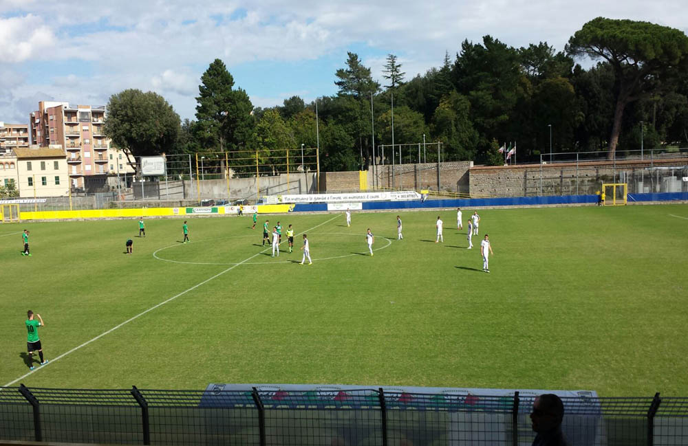 La Viterbese batte il Castiadas 2-1 ma esonerato allenatore