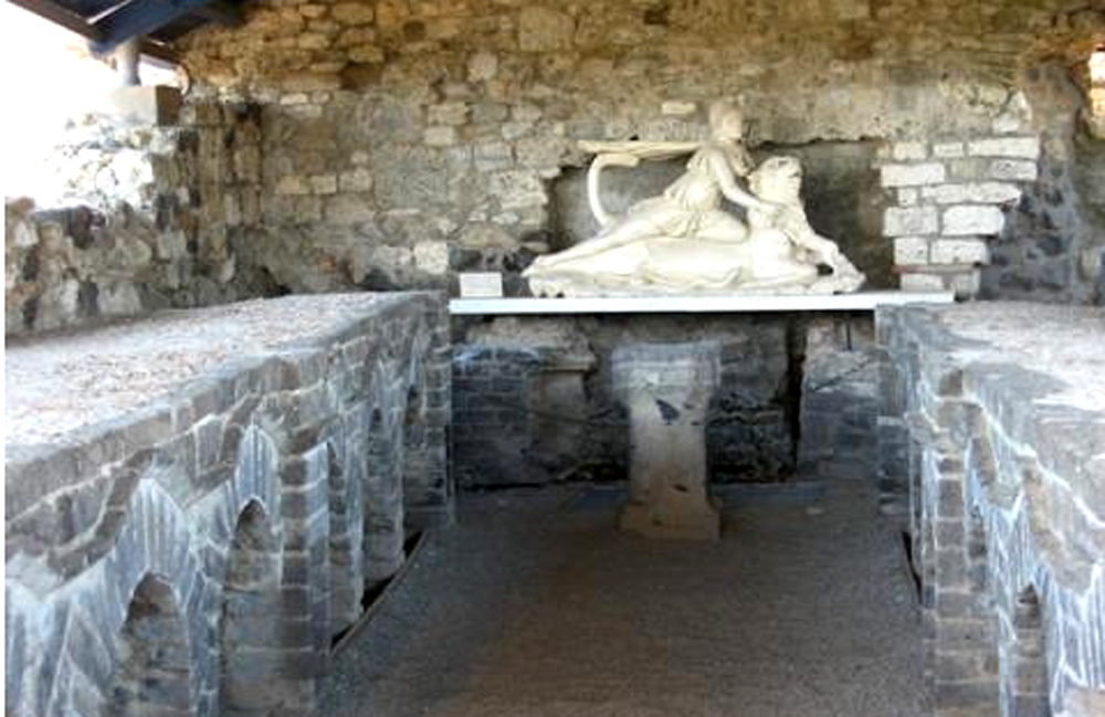 Castello della Badia, sede del Museo Nazionale Archeologico di Vulci