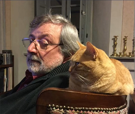 Francesco Guccini e il gatto Francesco Guccini e il gatto
