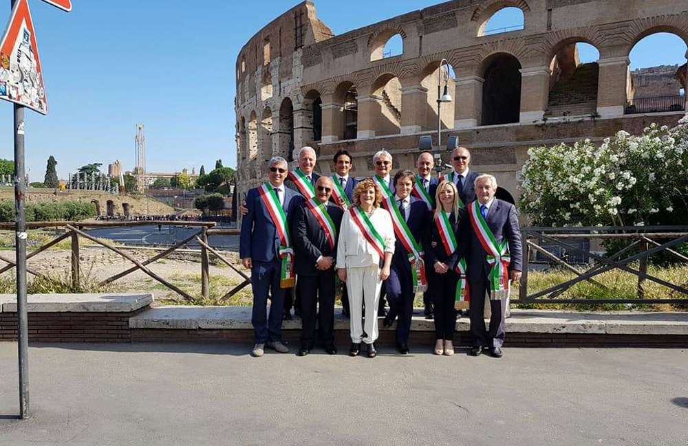 Alla parata del 2 giugno hanno sfilato alcuni Sindaci della Tuscia