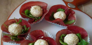 Cubotti di mozzarella, bocconcini deliziosi