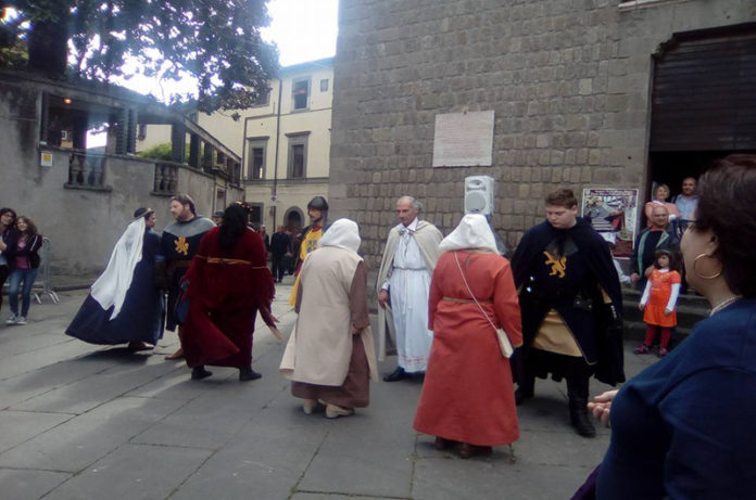 la contesa la contesa