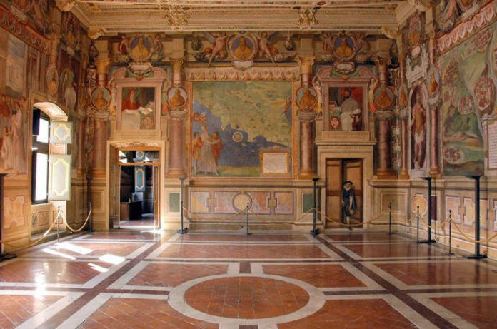 sala della madonna palazzo dei priori