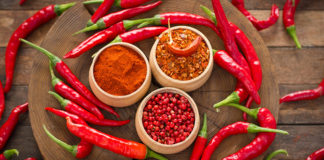 Un incontro “piccante” al Te’ con la Scienza alla Riserva del Lago di Vico il peperoncino in Riserva