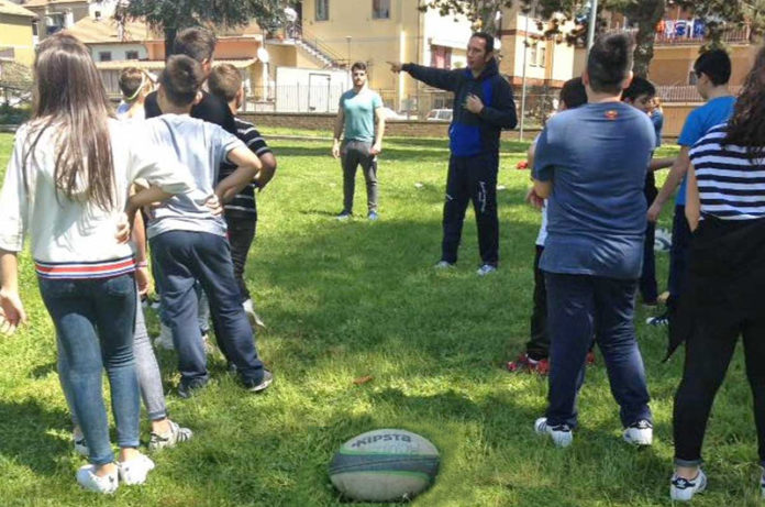 il rugby entra nelle scuole