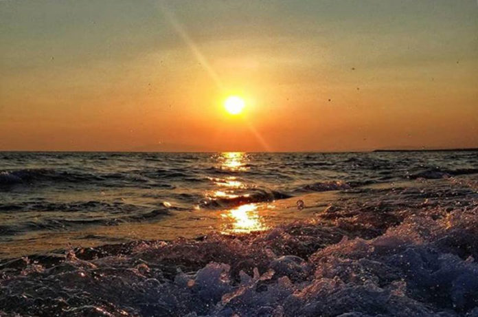 tramonto a Montalto Marina credit @isabellina_93