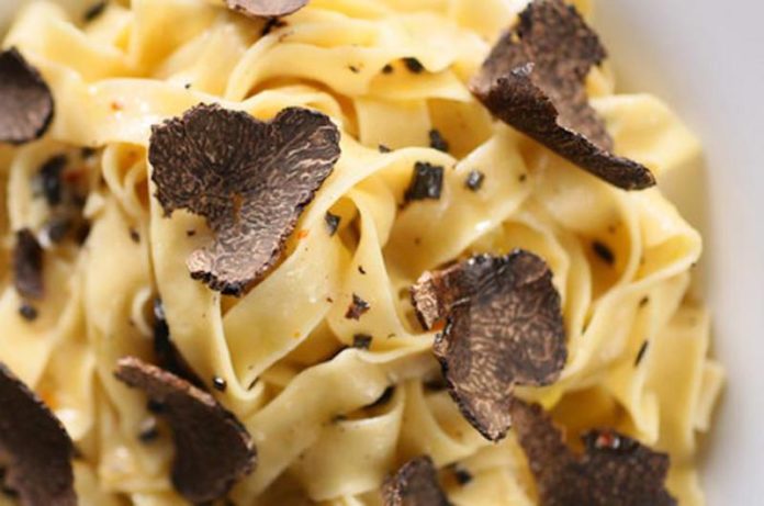 tagliatelle al tartufo