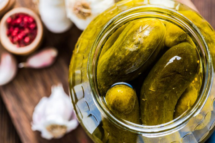 Sottaceti contro la sbornia