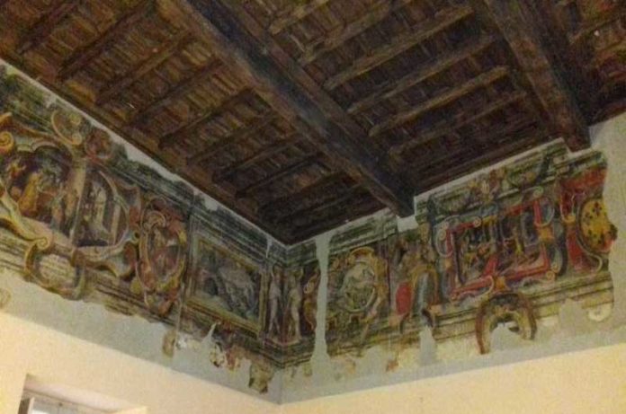Affreschi-palazzo-Fani-Tuscania