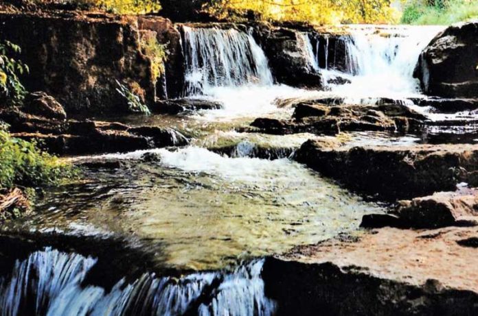 Cascate_di_Monte_Gelato- valle del treja
