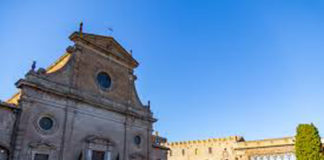 Alla scoperta del Colle del Duomo di Viterbo con apertura speciale delle antiche Scuderie papali polo monumentale colle del duomo