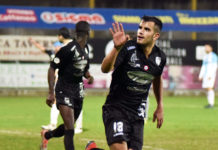 Viterbese all’ultimo respiro, Atanasov spezza il sortilegio. Per Calabro la prima vittoria