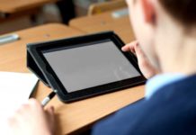 A Soriano nel Cimino a scuola non si ferma, consegnati i tablet per la Didattica a distanza