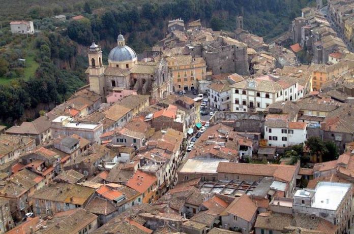 Gli Ambulanti di Forte dei Marmi a Ronciglione