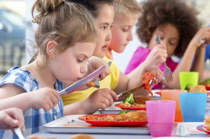 mensa-scolastica-647x380