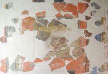 Poggio Moscini: frammenti di un affresco che doveva aver decorato uno dei vani della “casa delle pitture”