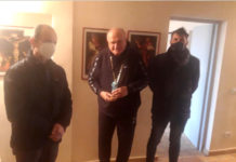 Confartigianato e Coldiretti, consegnata la statua del presepe a monsignor Romano Rossi