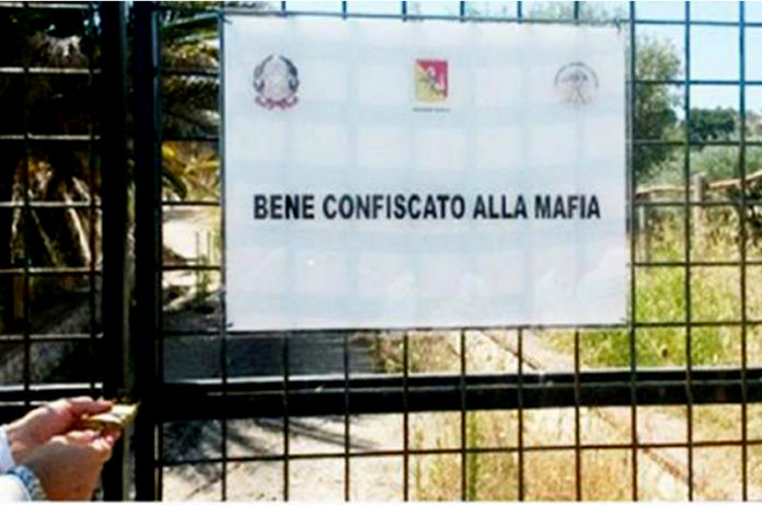 Corsi beni confiscati alla mafia