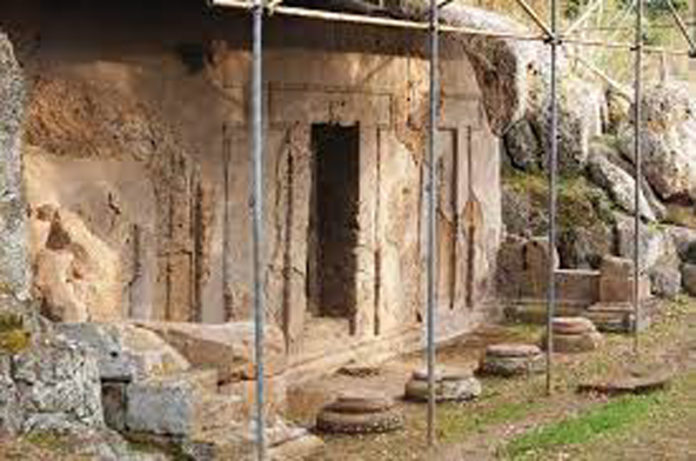 Necropoli di Pian di Mola