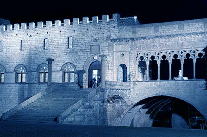 paplazzo-papale-blu 1