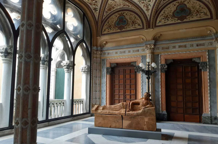 sarcofago mostra campigli