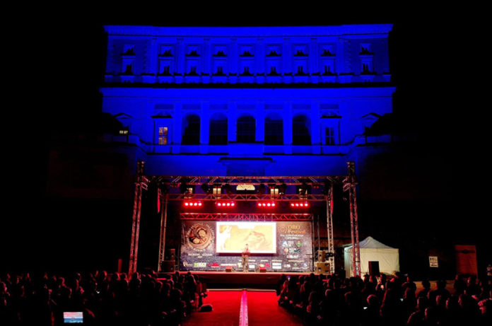Palazzo Farnese notte pelù
