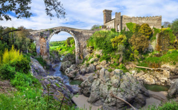 “Da Vulci a Villa Giulia. La via degli Eroi”, nuovo biglietto integrato per rafforzare il legame tra museo etrusco e parco archeologico parco_archeologico_di_vulci_-_castello_dellabbadia-696x461