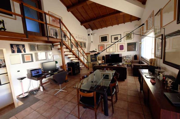 Salone della Casa Museo che ospita la Collezione Peruzzi