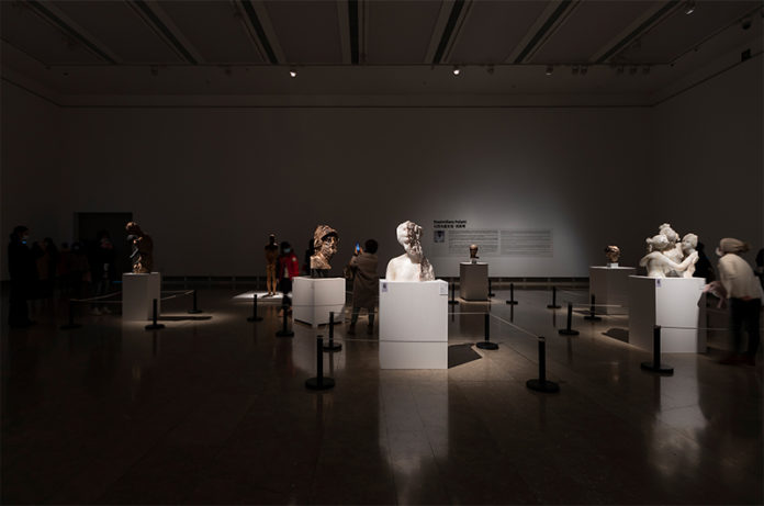 Zhejiang-Art-Museum-Photographer-Liu-Weijie-Liu-Kun