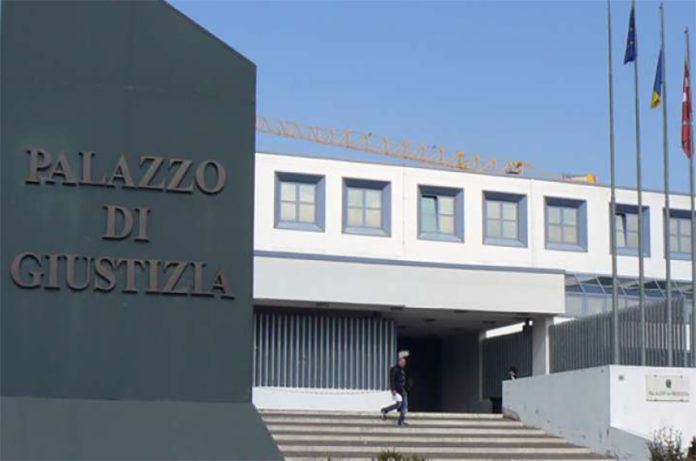 tribunale cover tribunale cover