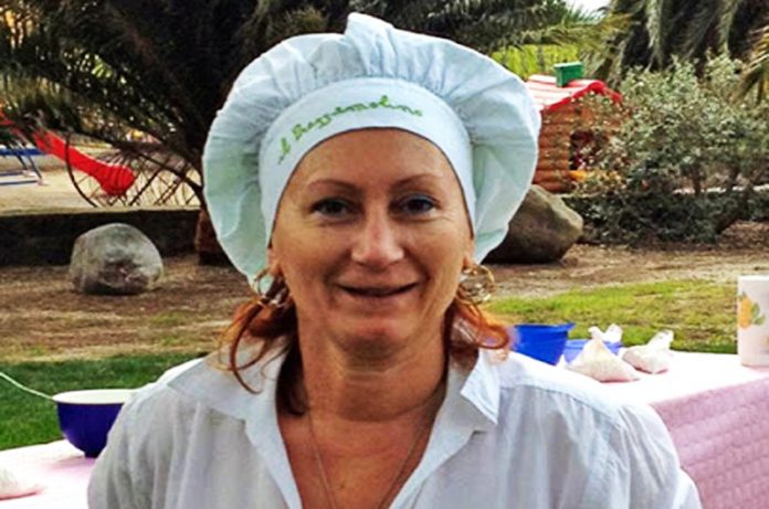 Vittoria-Tassoni divin mangiando tarquinia Vittoria Tassoni