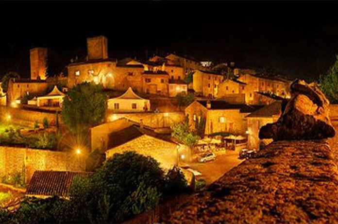 Tuscania by night