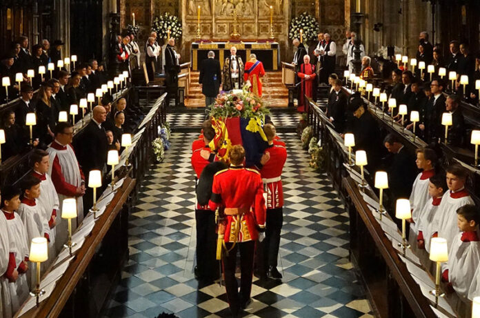 FUNERALE REGINA ELISABETTA II_cover