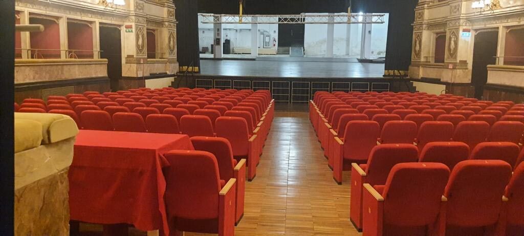 Unione_platea