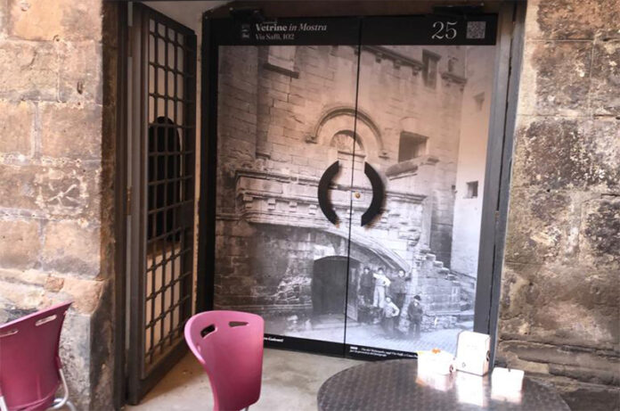 Vetrine in mostra_cover