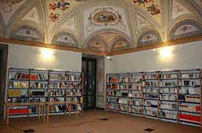 biblioteca V. Cardarelli
