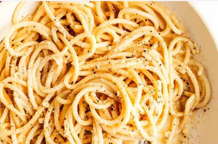 Spaghetti provolone e agrumi