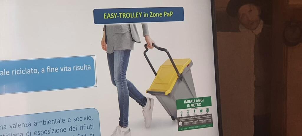 conferenza dentro bis