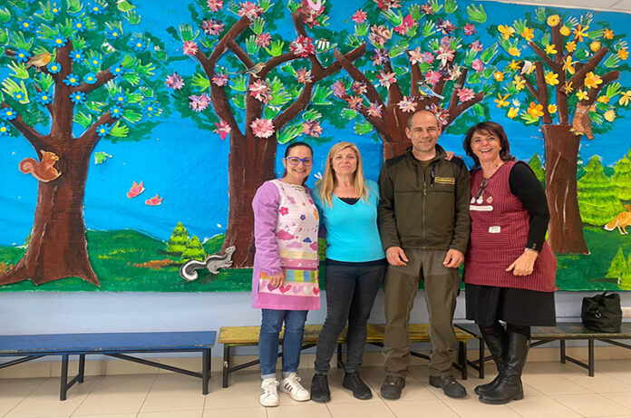 insegnanti scuola infanzia Dante Alighieri e Guardiaparco del Parco Naturale Regionale Bracciano-Martignano