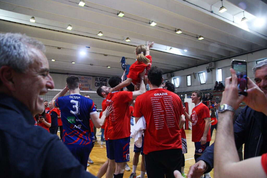 Ecosantagata in festa per la serie A