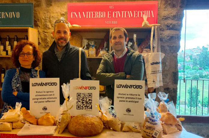 Stand CNA ad Assaggi