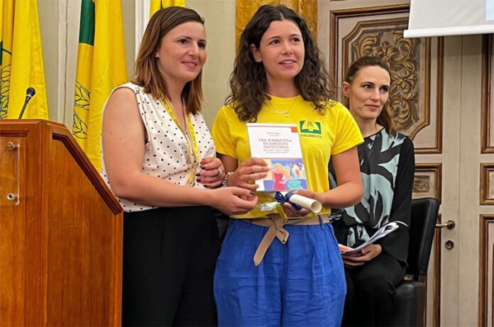 Veronica Barbati, presidente nazionale Coldiretti Giovani Impresa e Flavia Gelsomini1 Veronica Barbati, presidente nazionale Coldiretti Giovani Impresa e Flavia Gelsomini1