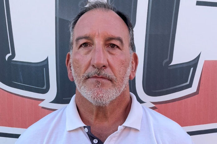 assistant coach Mauro Tronca_cover