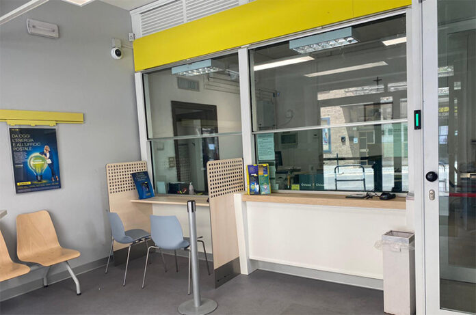 ufficio postale ufficio postale